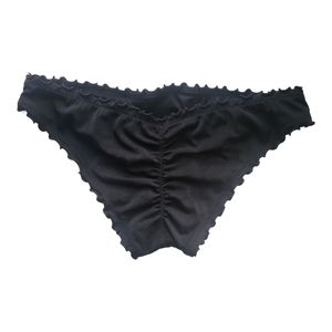 Shade & Shore black bikini bottom scrunched ruffled